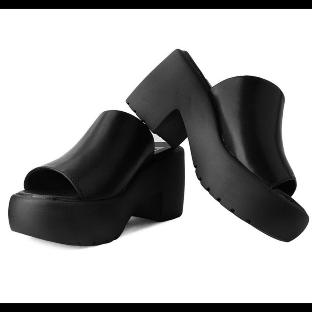 TUK mules